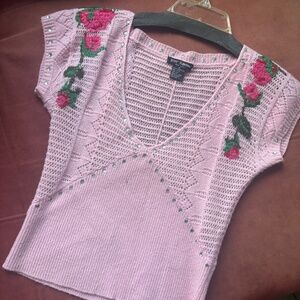 BETSEY JOHNSON FINE KNIT SWEATER